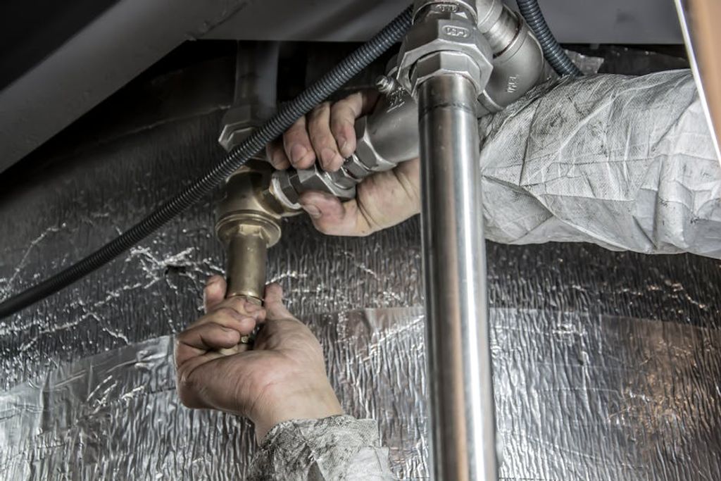 Anıl Karakaya באתר PEXELS PLUMBER